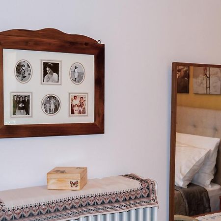 Mid Century Modern Apartment - Atelier Ancient Olympia Luaran gambar