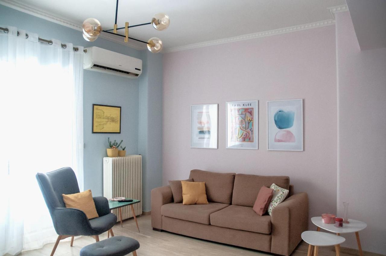 Mid Century Modern Apartment - Atelier Ancient Olympia Luaran gambar