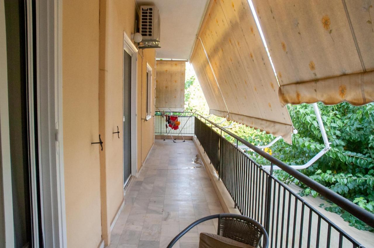 Mid Century Modern Apartment - Atelier Ancient Olympia Luaran gambar